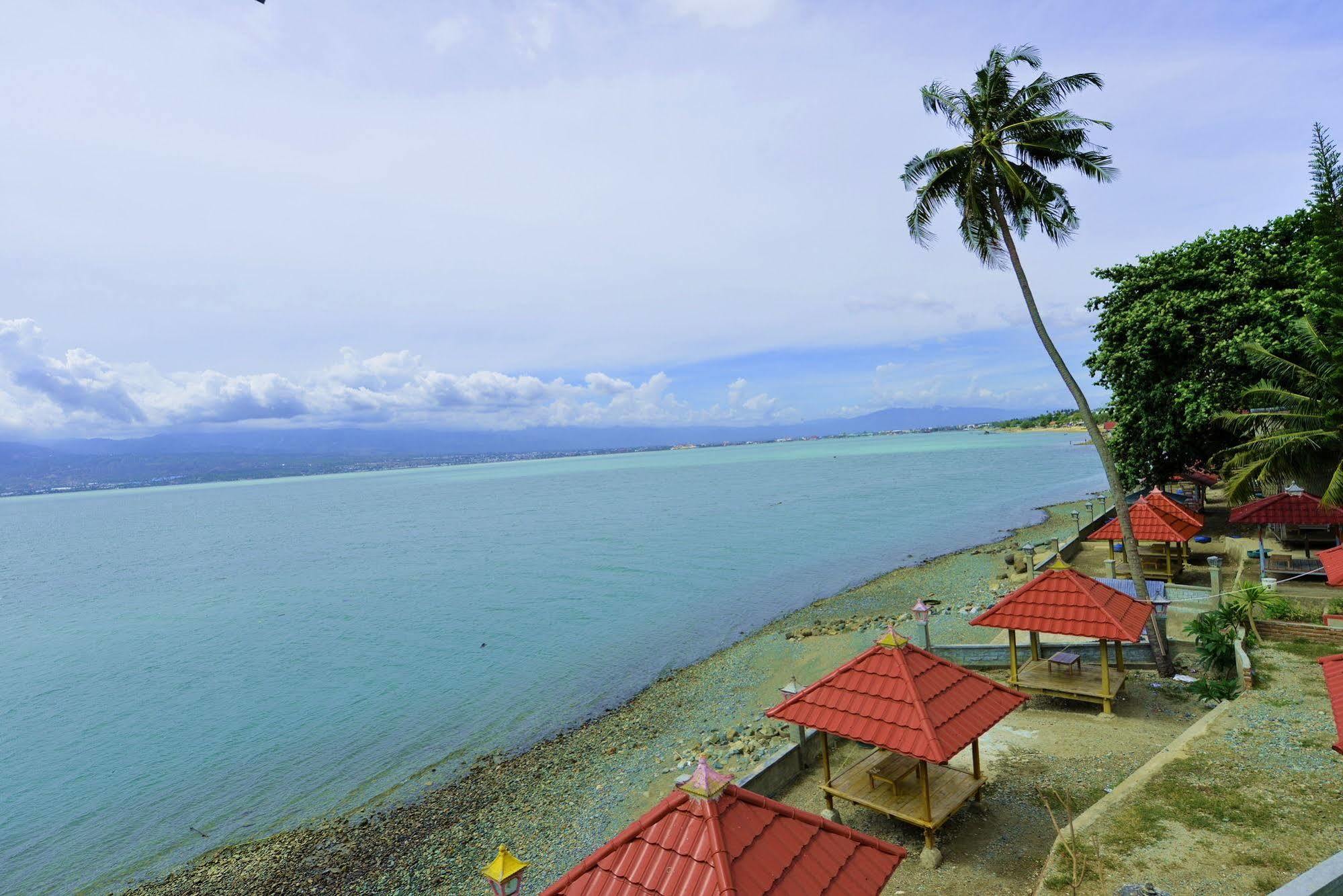 Amazing Beach Resort Palu Luaran gambar