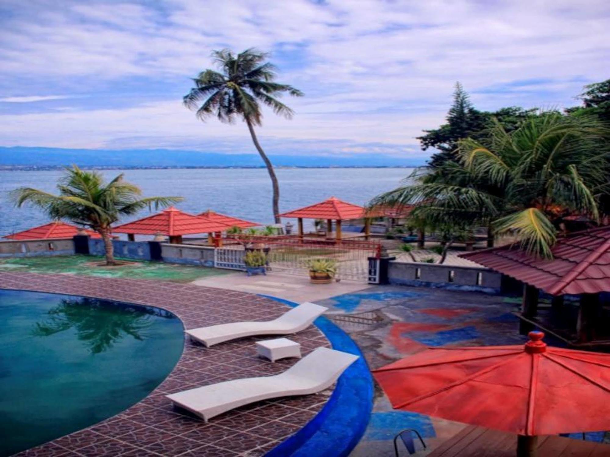 Amazing Beach Resort Palu Luaran gambar